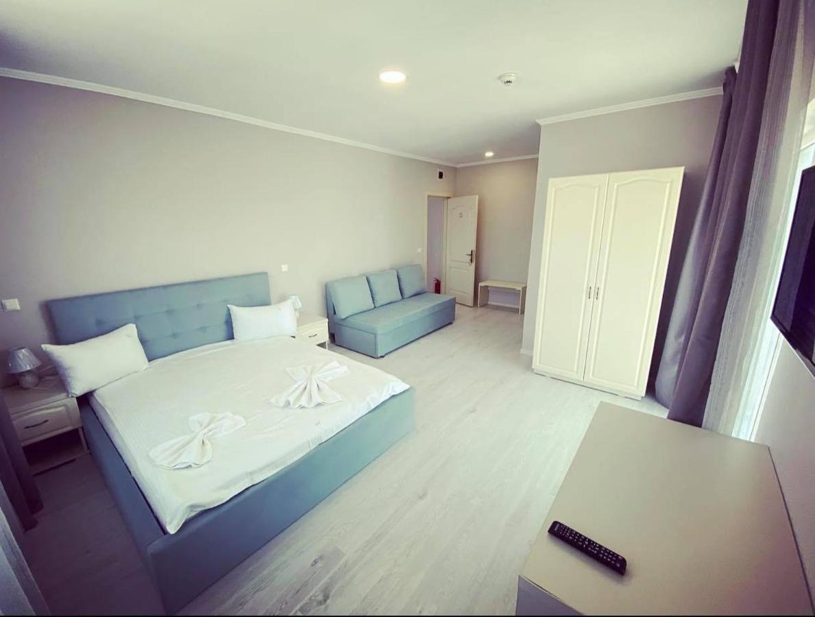 Mykonos Mamaia Boutique Villa Năvodari Екстериор снимка