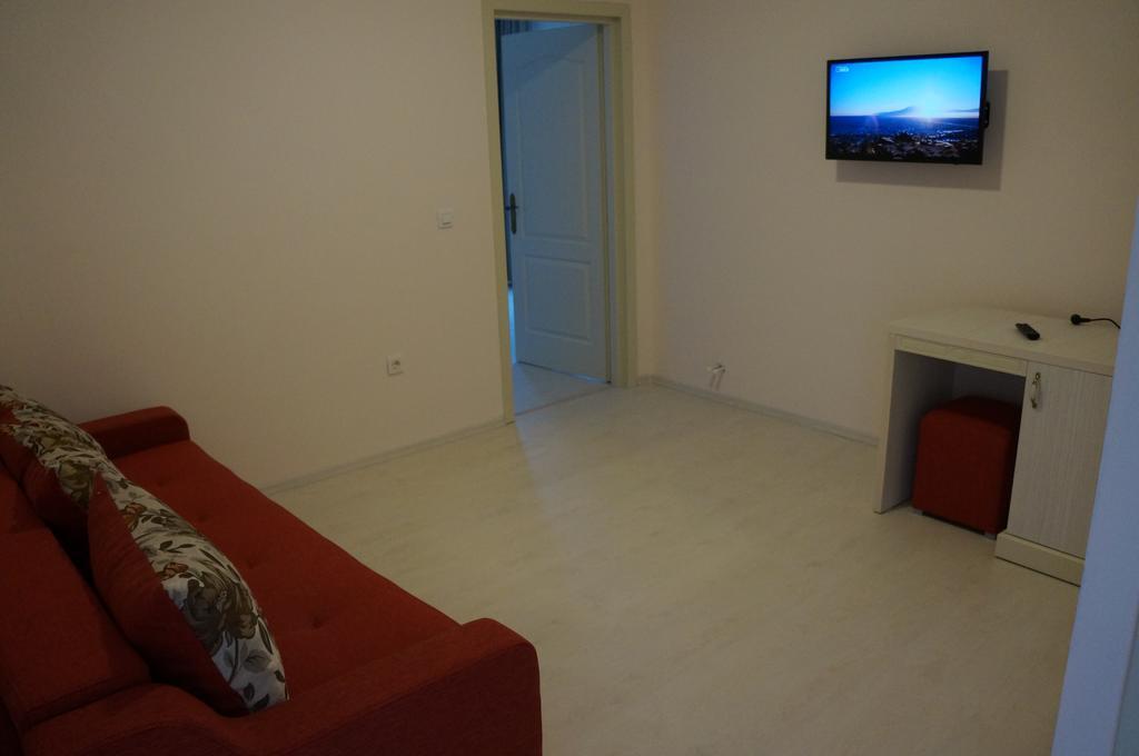 Mykonos Mamaia Boutique Villa Năvodari Стая снимка